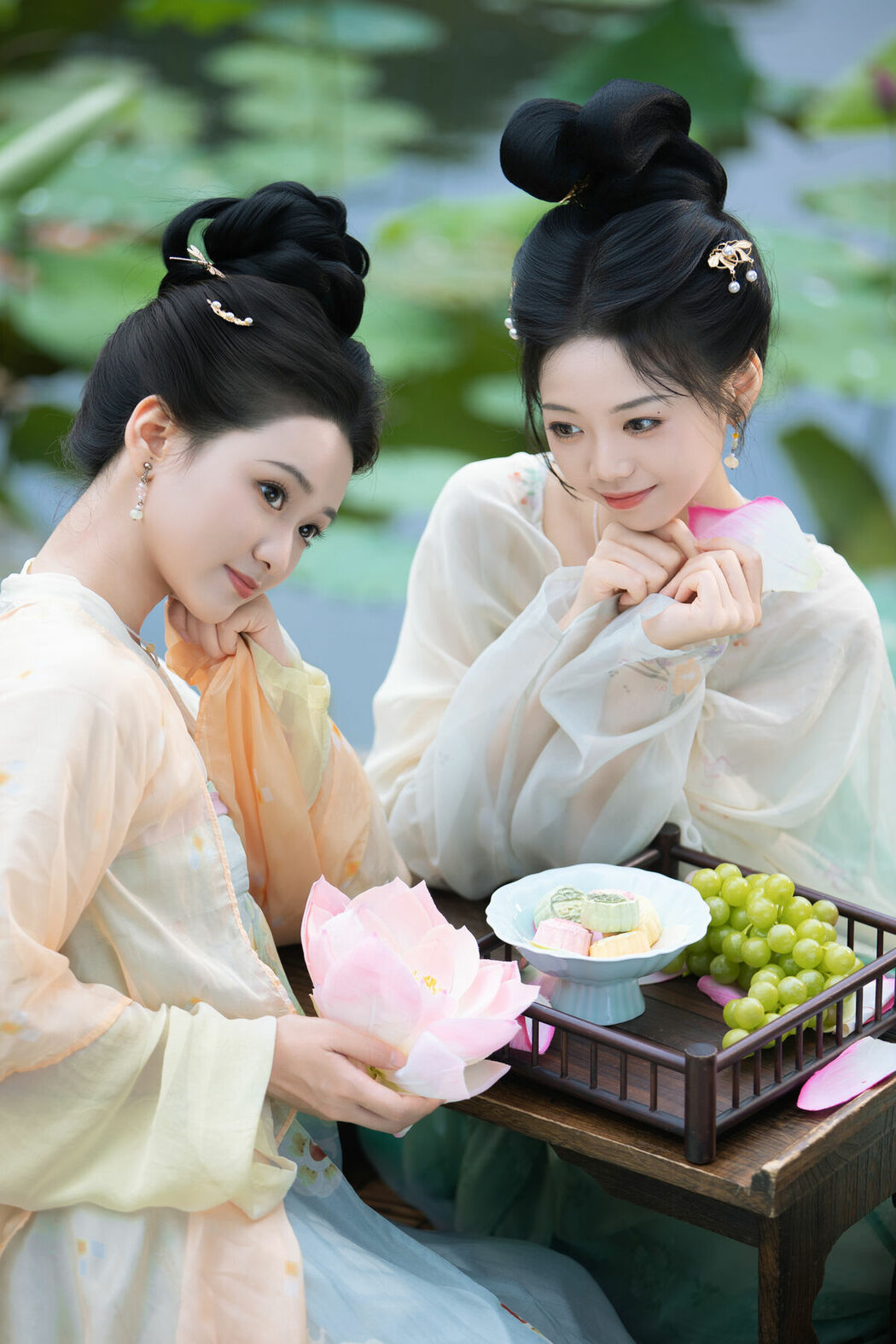 YiTuYu艺图语 Vol.9570 Jiu Shi Jiao Mei Nan A (43P)