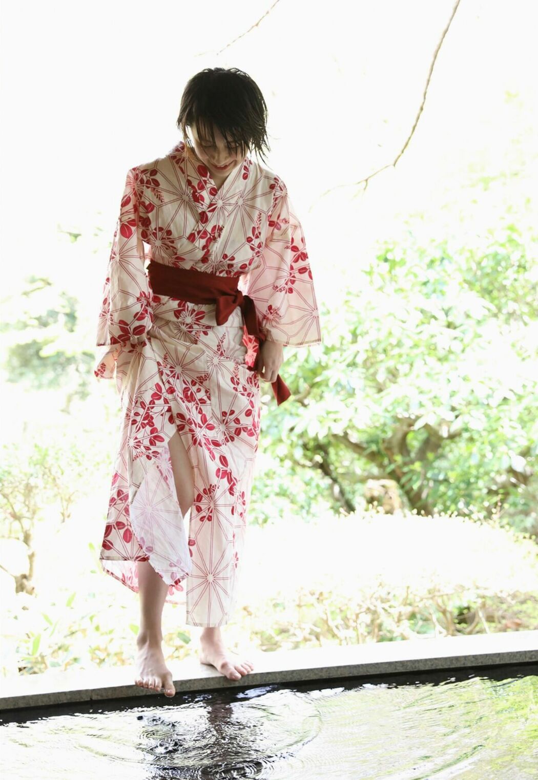 JP Aika Yukihira 行平あい佳 – 週刊現代デジタル写真集 掌花 (81P)