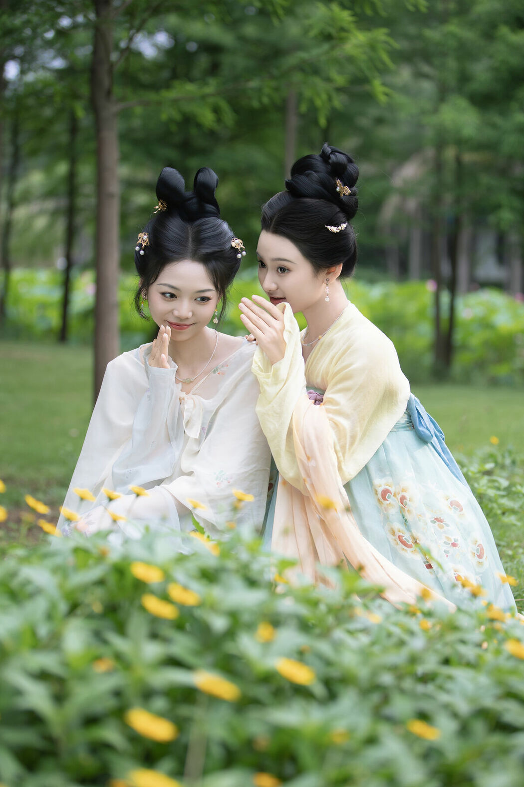 YiTuYu艺图语 Vol.9570 Jiu Shi Jiao Mei Nan A (43P)