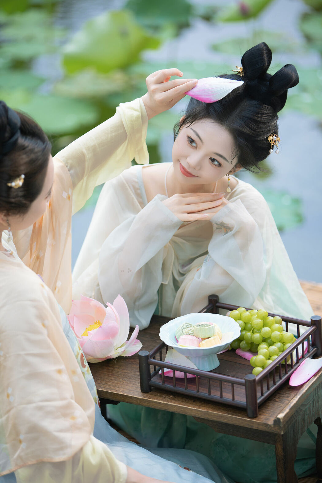 YiTuYu艺图语 Vol.9570 Jiu Shi Jiao Mei Nan A (43P)