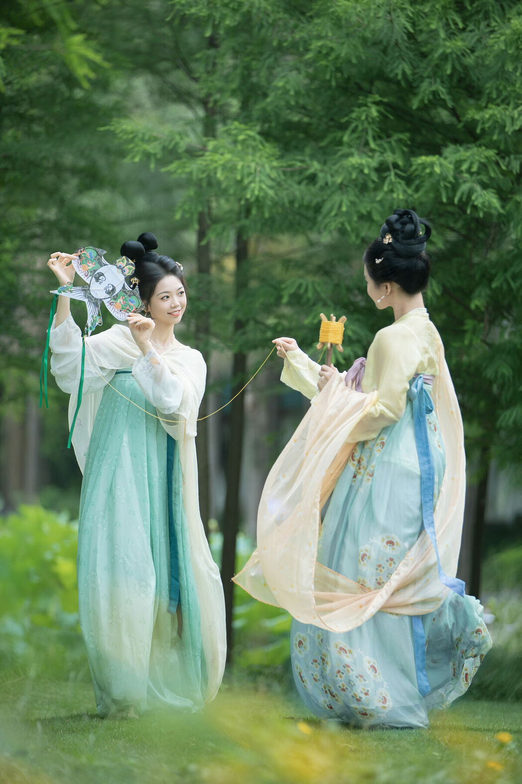 YiTuYu艺图语 Vol.9570 Jiu Shi Jiao Mei Nan A (43P)