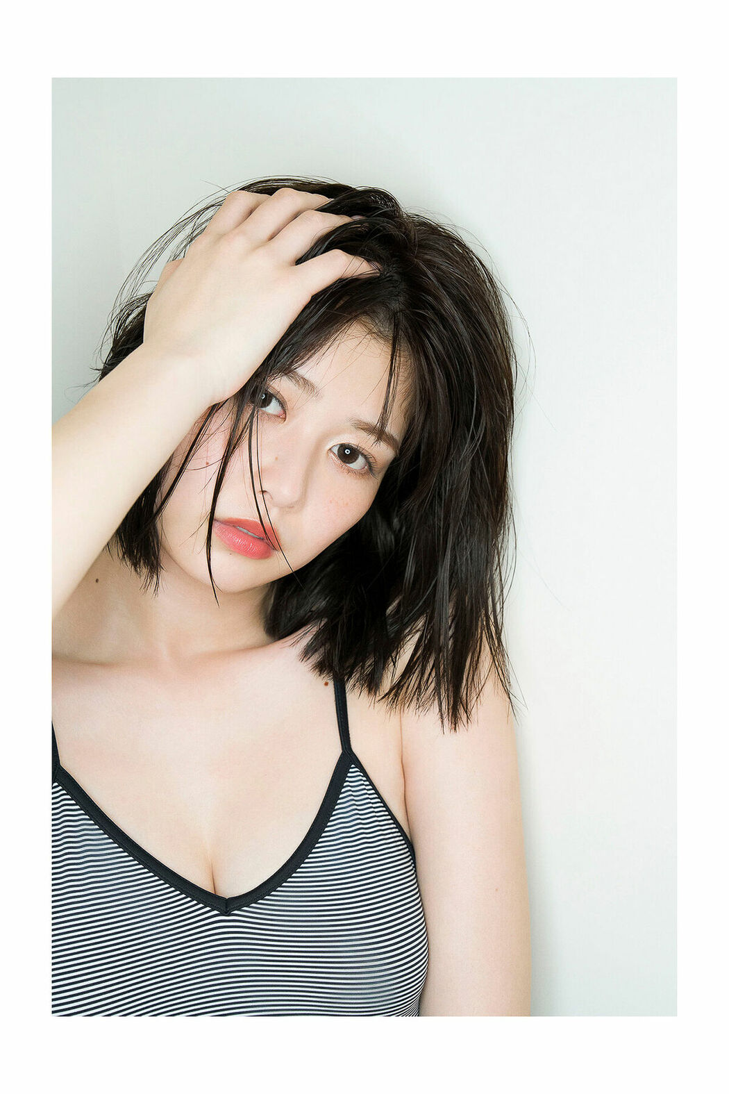 JP Yuzuha Saeki 冴木柚葉 – FLASHデジタル写真集 Lumiere (63P)