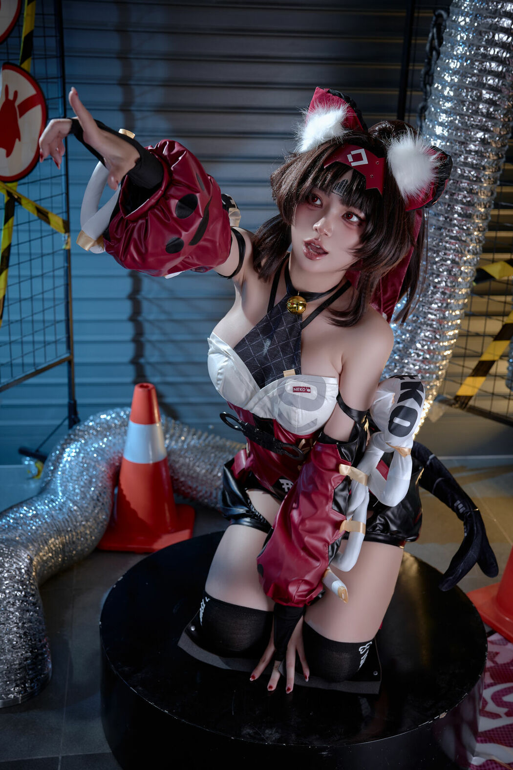 Coser@ZinieQ – Nekomata ZZZ (45P – 14V)