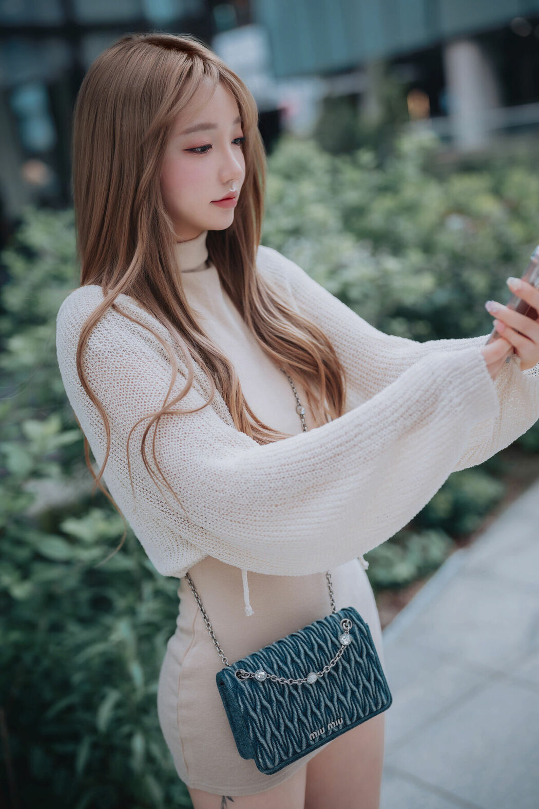 DJAWA Son Ye-Eun 손예은 &ndash; Happy Solo Birthday Part01 (64P)