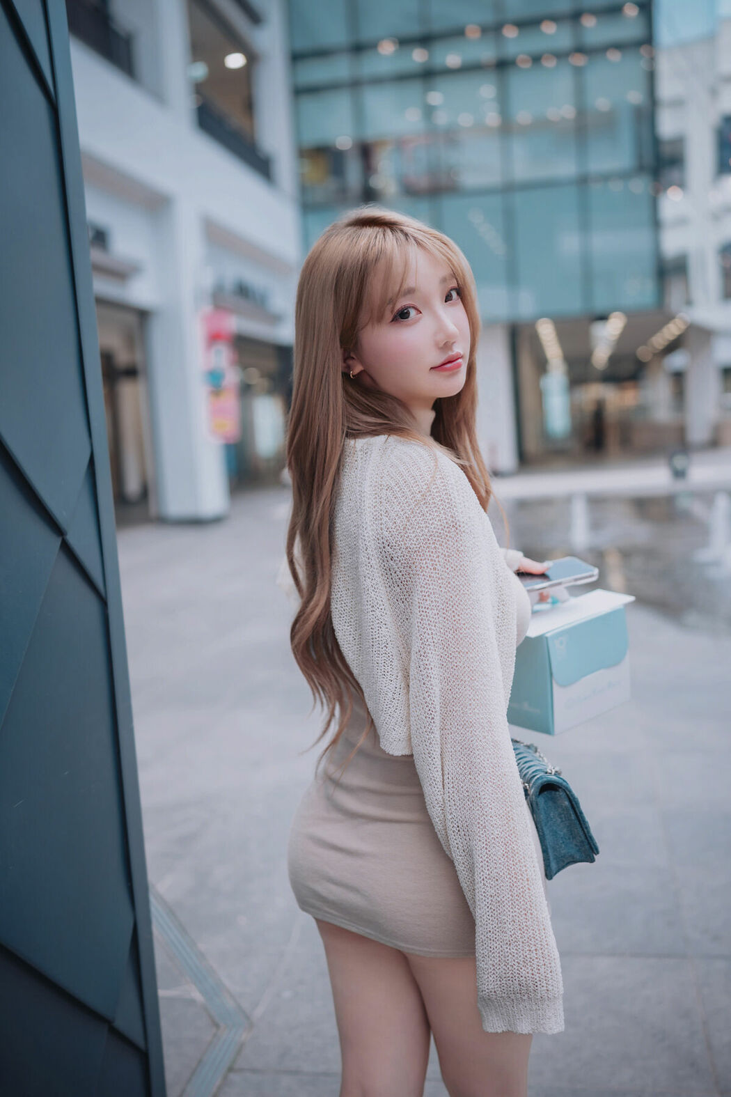 DJAWA Son Ye-Eun 손예은 &ndash; Happy Solo Birthday Part01 (64P)