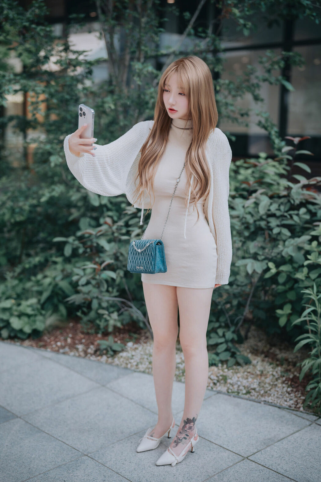 DJAWA Son Ye-Eun 손예은 &ndash; Happy Solo Birthday Part01 (64P)