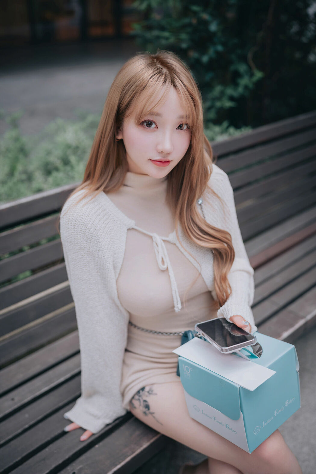 DJAWA Son Ye-Eun 손예은 &ndash; Happy Solo Birthday Part01 (64P)