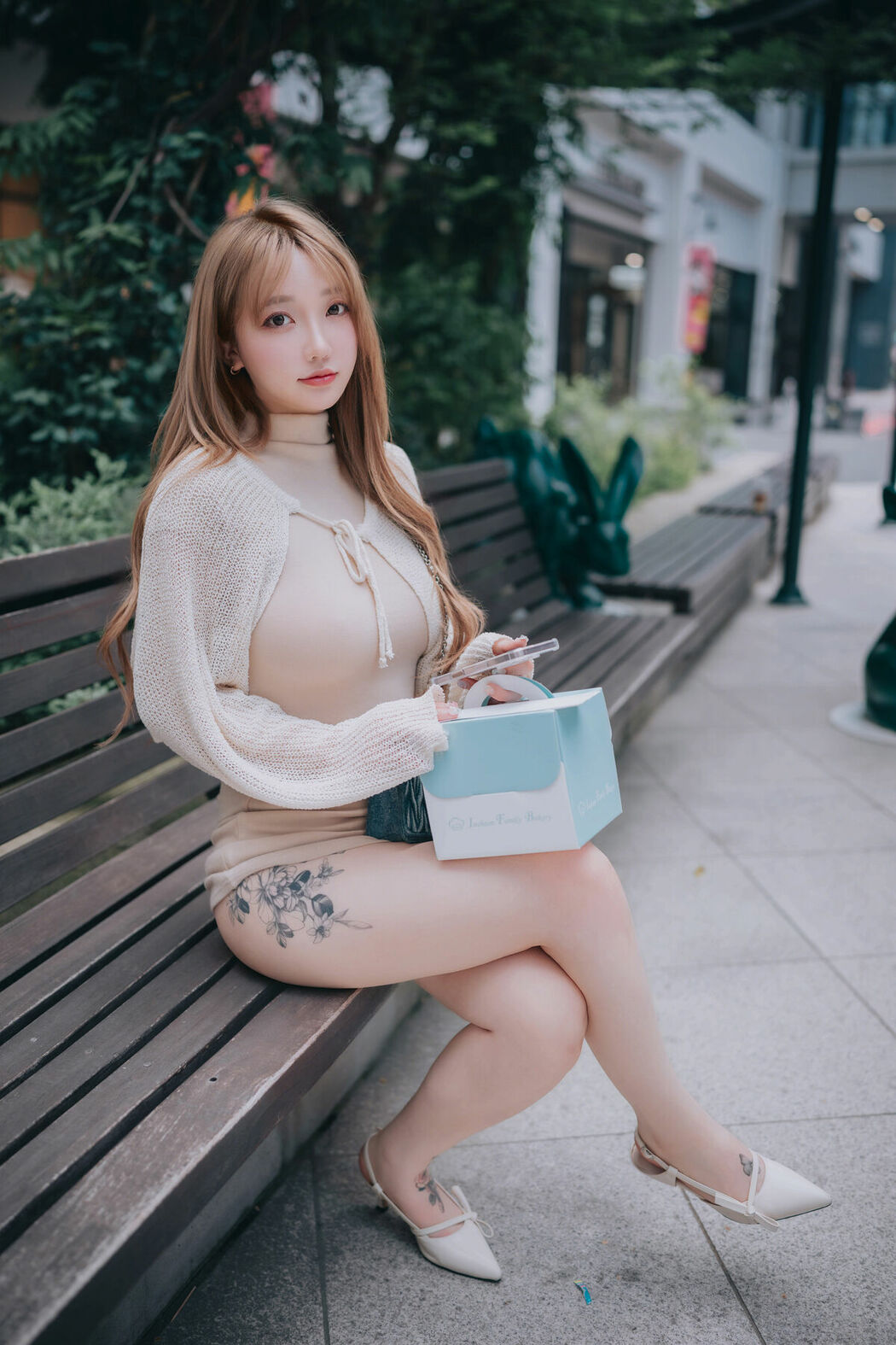 DJAWA Son Ye-Eun 손예은 &ndash; Happy Solo Birthday Part01 (64P)