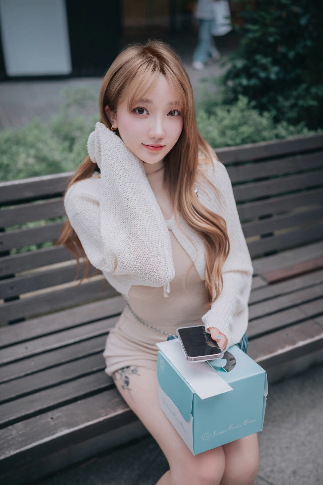 DJAWA Son Ye-Eun 손예은 &ndash; Happy Solo Birthday Part01 (64P)