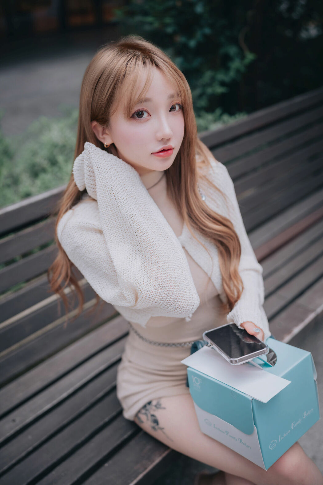 DJAWA Son Ye-Eun 손예은 &ndash; Happy Solo Birthday Part01 (64P)
