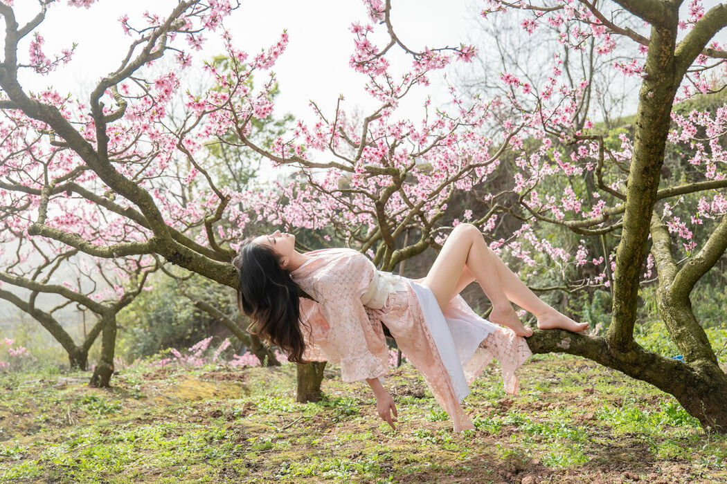 Coser@年年Nnian – 漫花 (87P)
