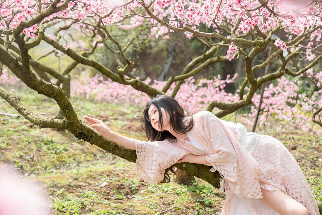 Coser@年年Nnian – 漫花 (87P)