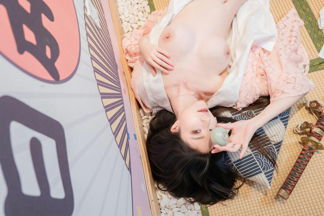 Coser@年年Nnian – 漫花 (87P)