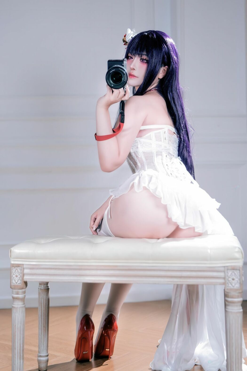 Coser@半半子 – Nikke胜利女神 米哈拉 羁绊锁链 (59P)
