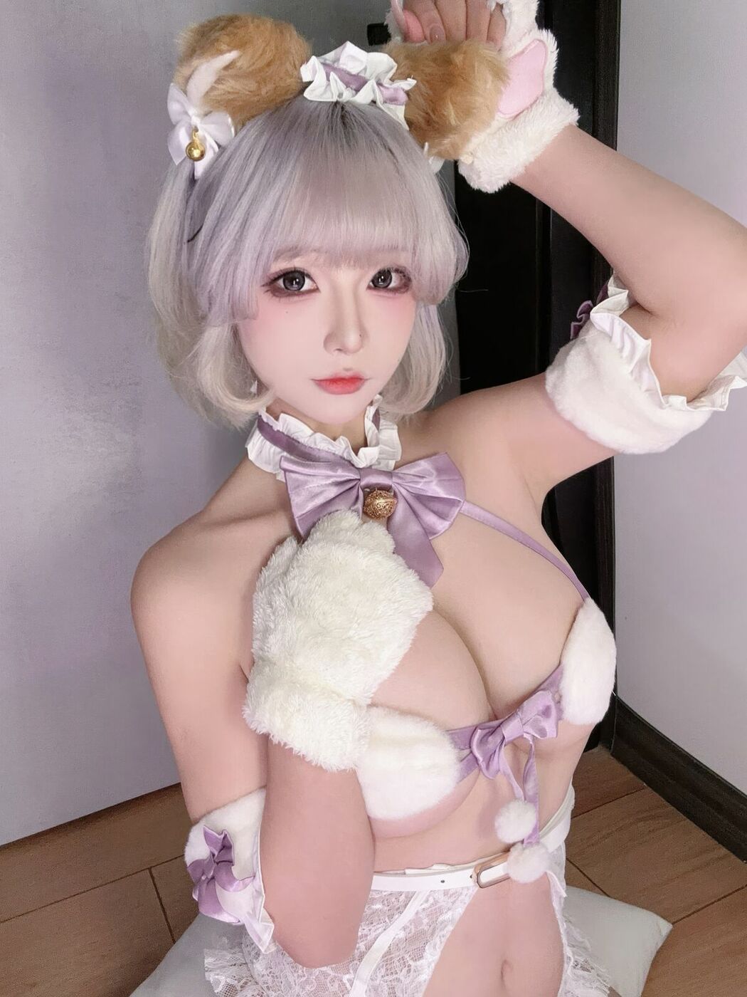 Coser@yuuhui玉汇 – 家有萌宠 (31P – 2V) Cover Photo