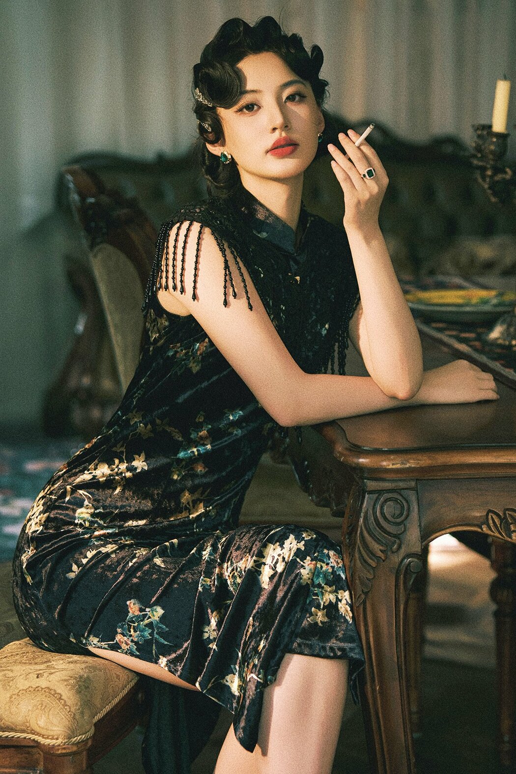 YiTuYu艺图语 Vol.9577 Q Pao Xiao Xuan (14P) Cover Photo