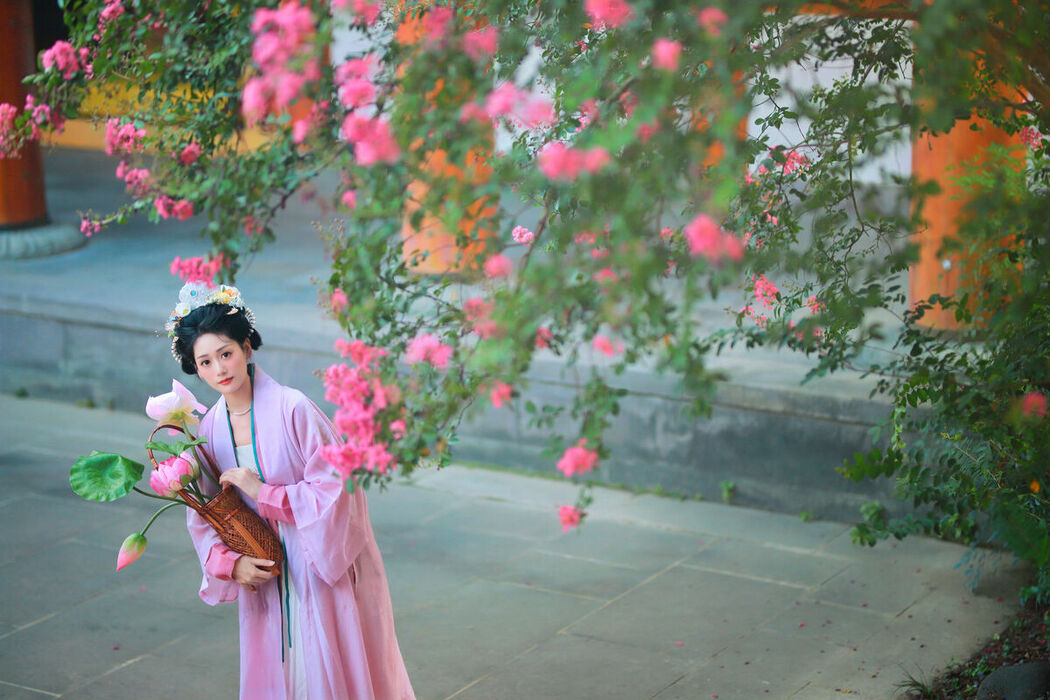 YiTuYu艺图语 Vol.9580 Yi Zhi Da Da Da Li Zi (28P)