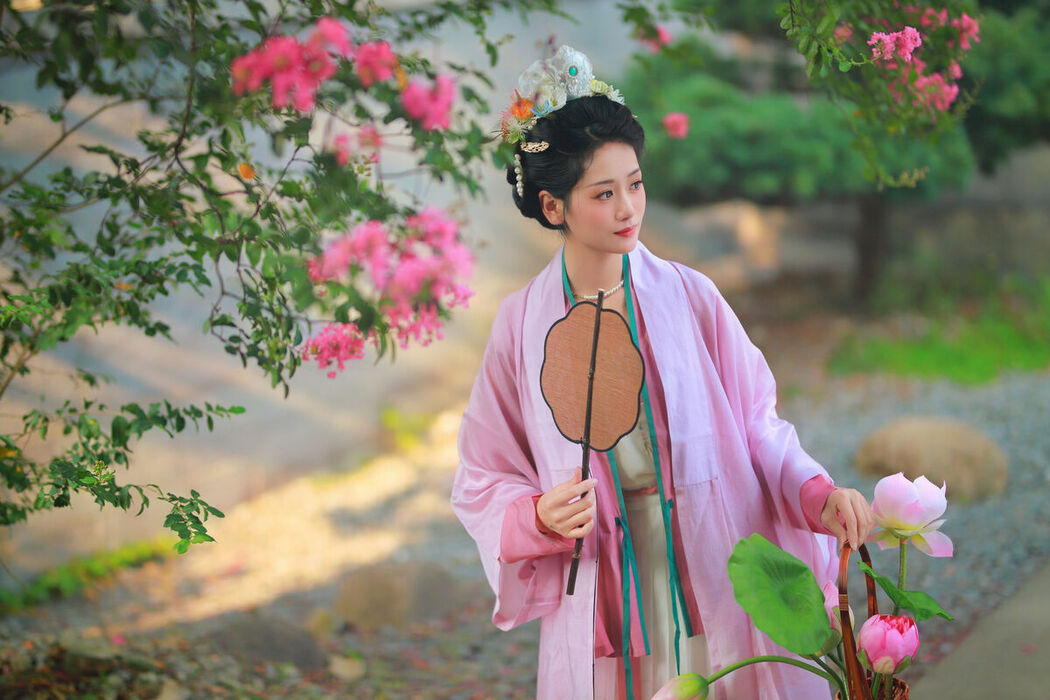 YiTuYu艺图语 Vol.9580 Yi Zhi Da Da Da Li Zi (28P)