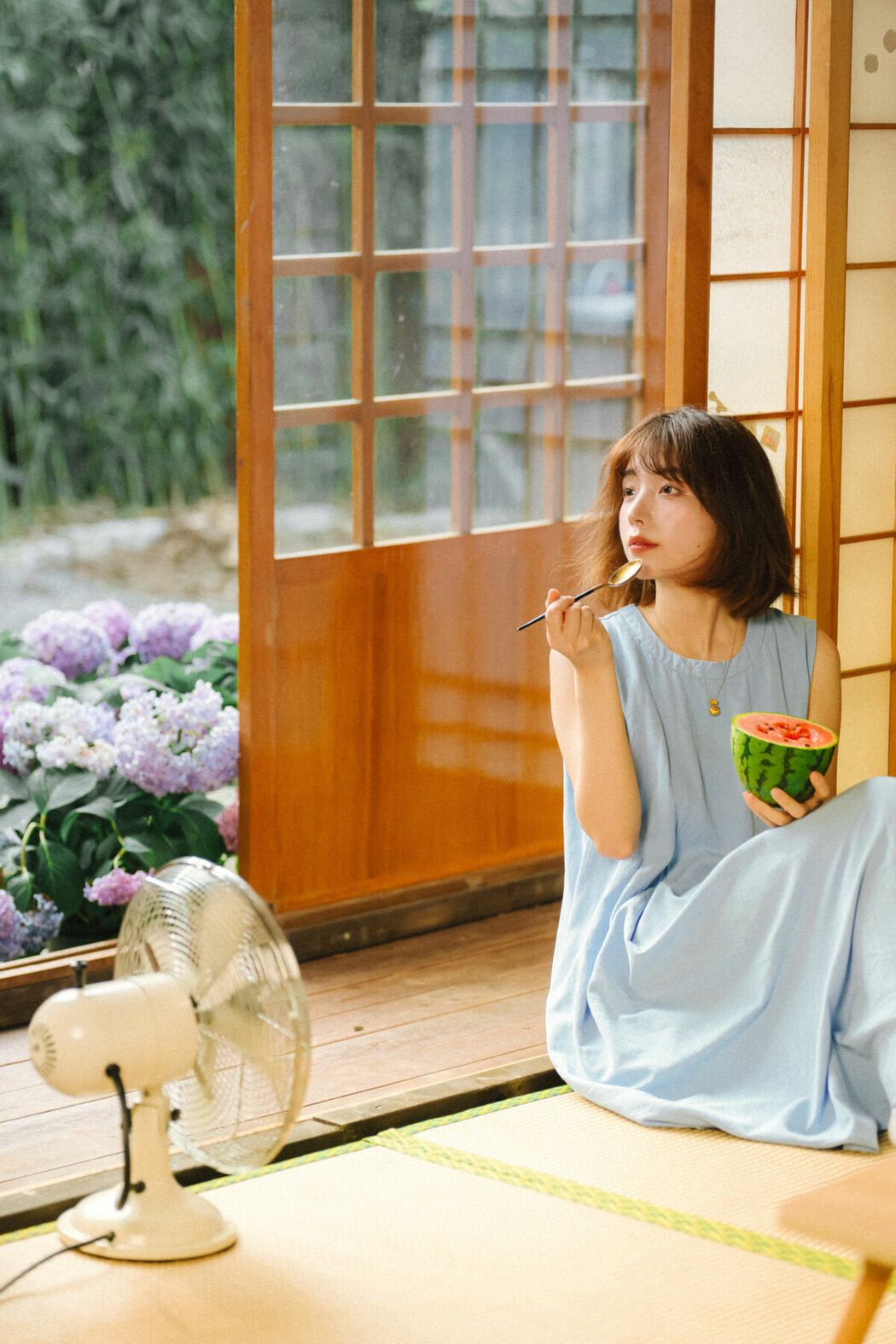 YiTuYu艺图语 Vol.9581 Ma Shu Ni Zi (61P)