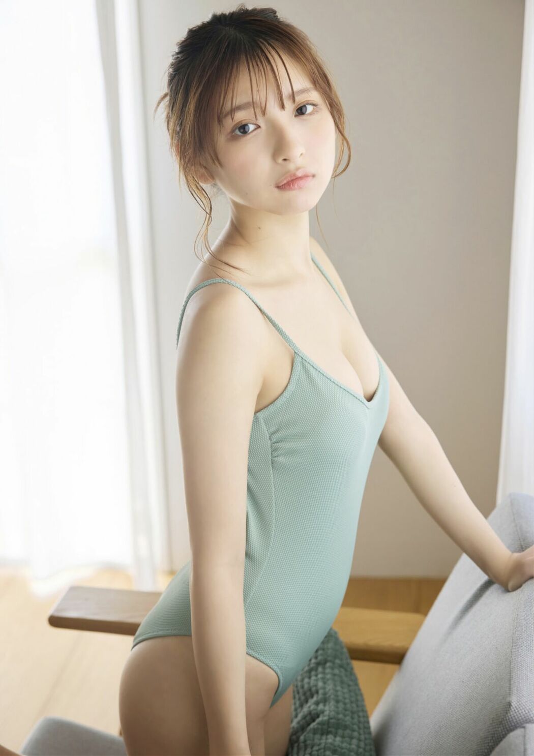 JP Runa Ichinose 一ノ瀬瑠菜 – BRODYデジタル写真集 一緒に入ろ (61P)