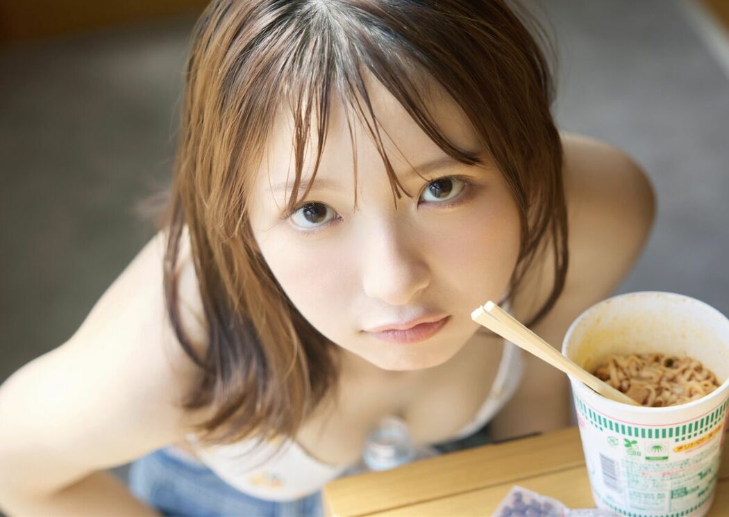 JP Runa Ichinose 一ノ瀬瑠菜 – BRODYデジタル写真集 一緒に入ろ (61P)