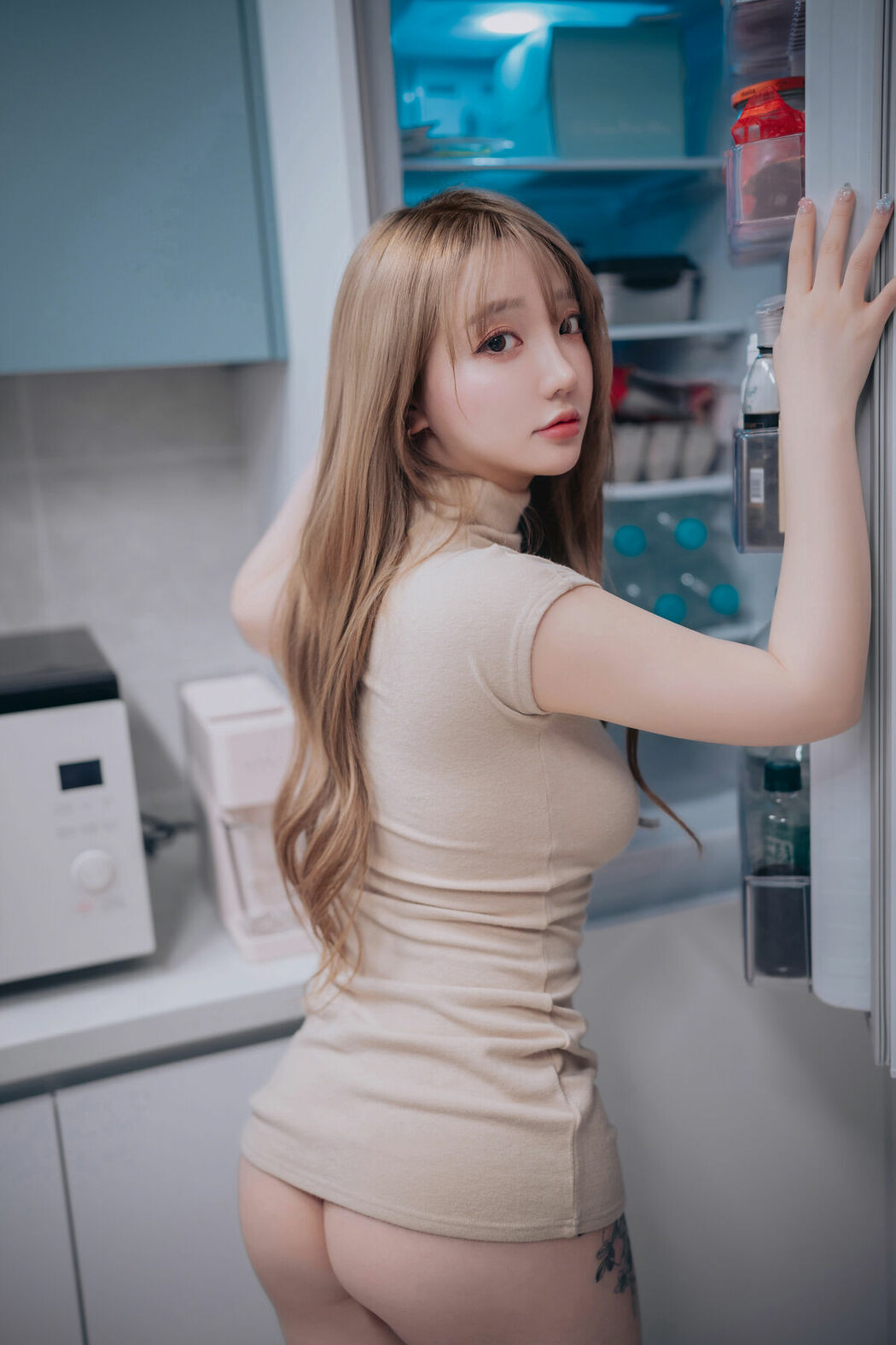 DJAWA Son Ye-Eun 손예은 &ndash; Happy Solo Birthday Part02 (64P)