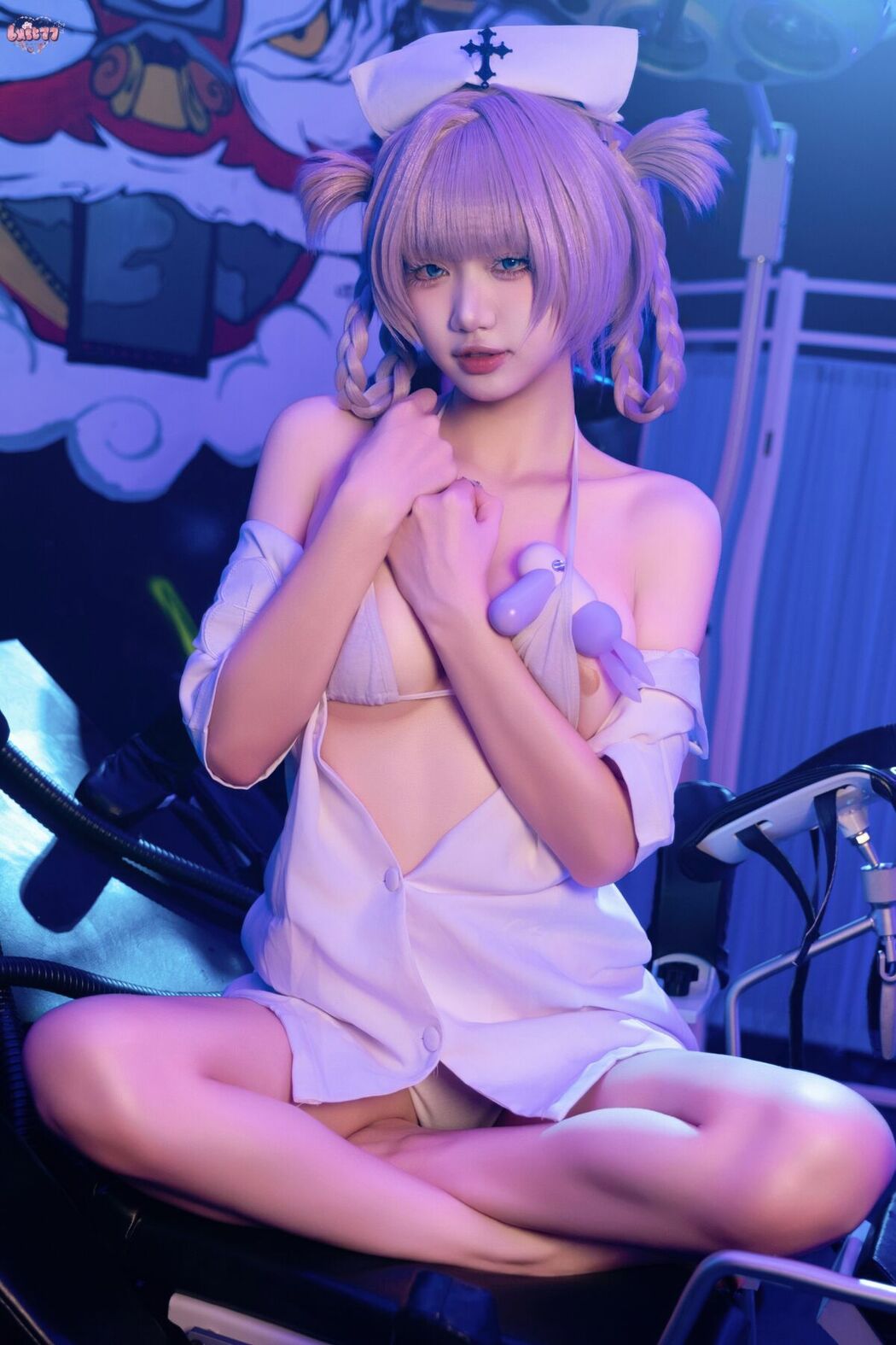 Coser@柒柒要乖哦 – 彻夜之歌 护士服小荠 Part02 (51P)