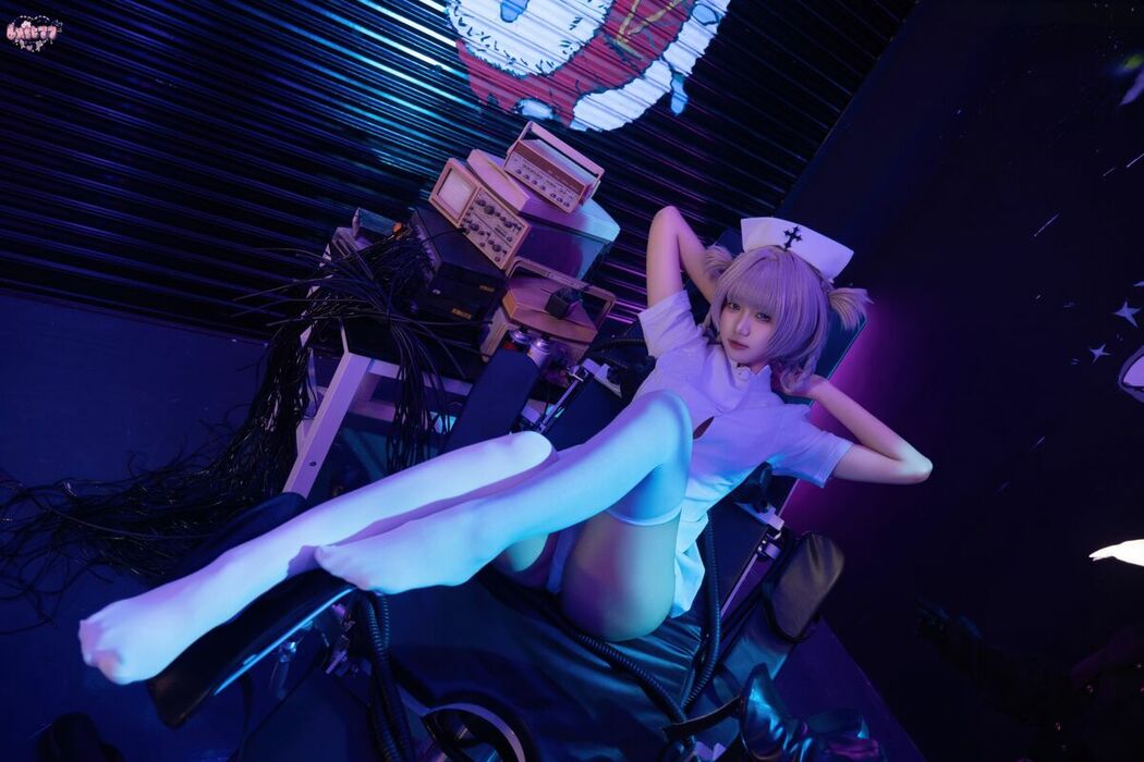Coser@柒柒要乖哦 – 彻夜之歌 护士服小荠 Part02 (51P)