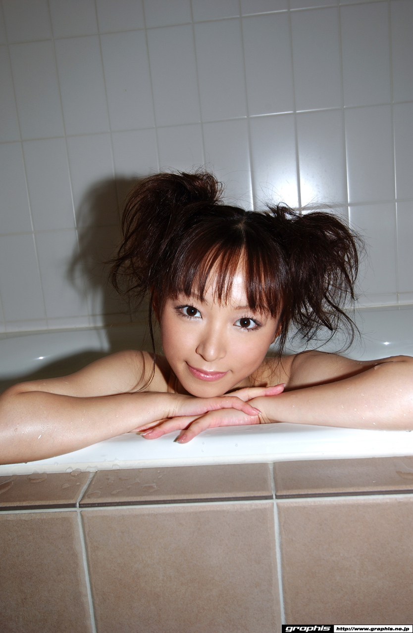 [Graphis Limited Edition] Vol.072 - Emiru Momose