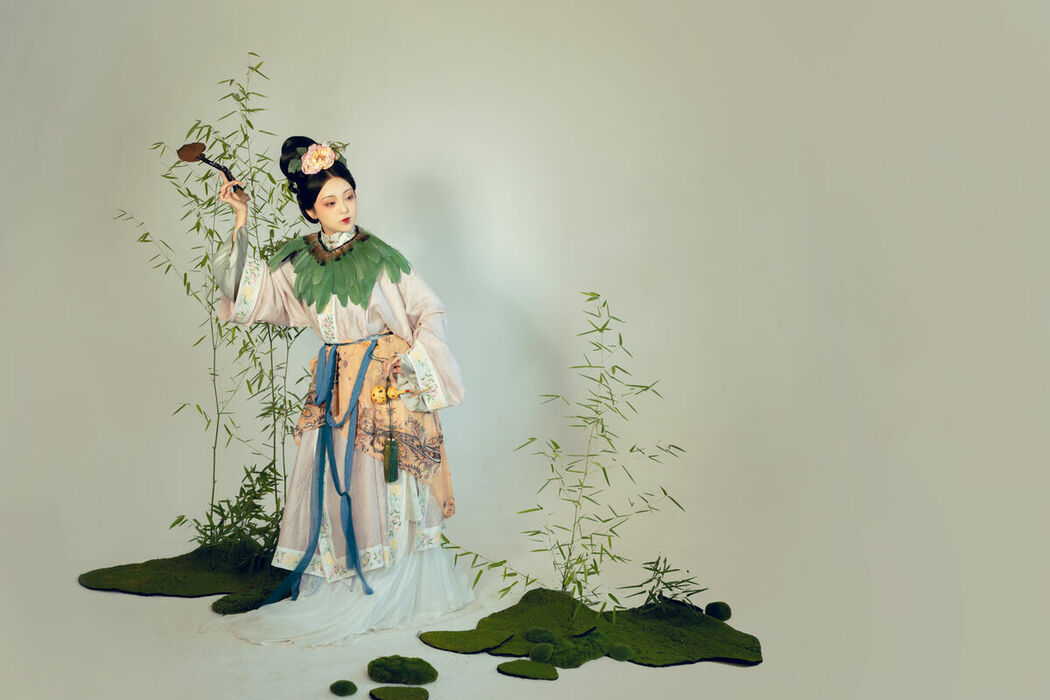 YiTuYu艺图语 Vol.9588 Yu Yue Shi Tu Tu (14P)