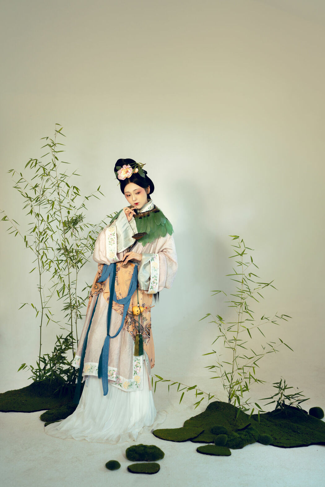 YiTuYu艺图语 Vol.9588 Yu Yue Shi Tu Tu (14P)