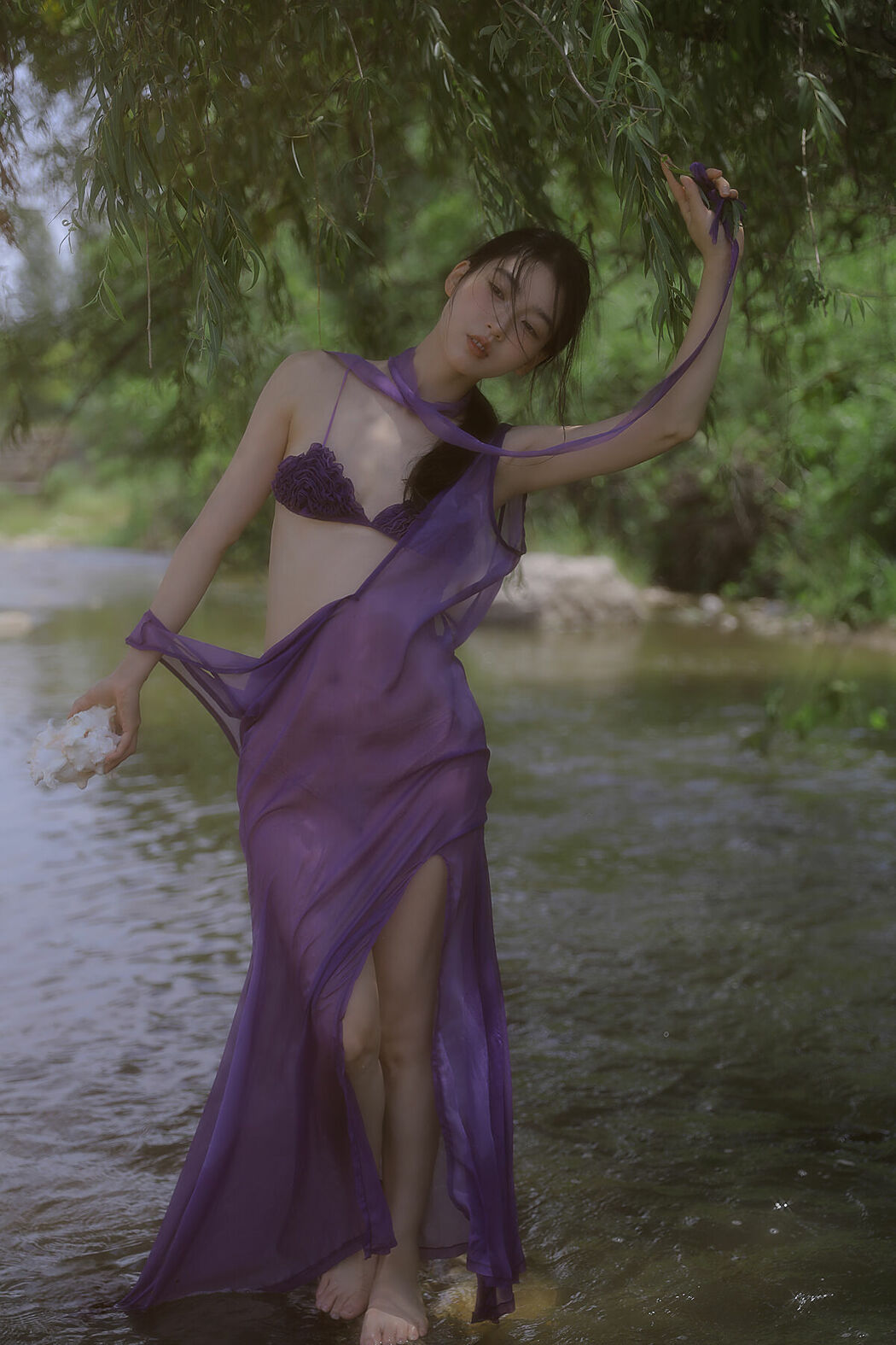 YiTuYu艺图语 Vol.9590 Guo Rong Di Hai Jiao (17P)