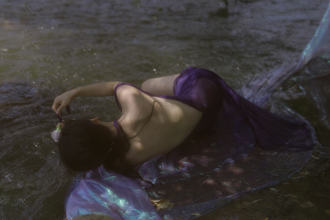 YiTuYu艺图语 Vol.9590 Guo Rong Di Hai Jiao (17P)