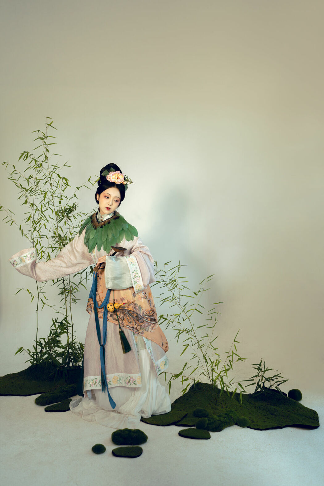 YiTuYu艺图语 Vol.9588 Yu Yue Shi Tu Tu (14P)