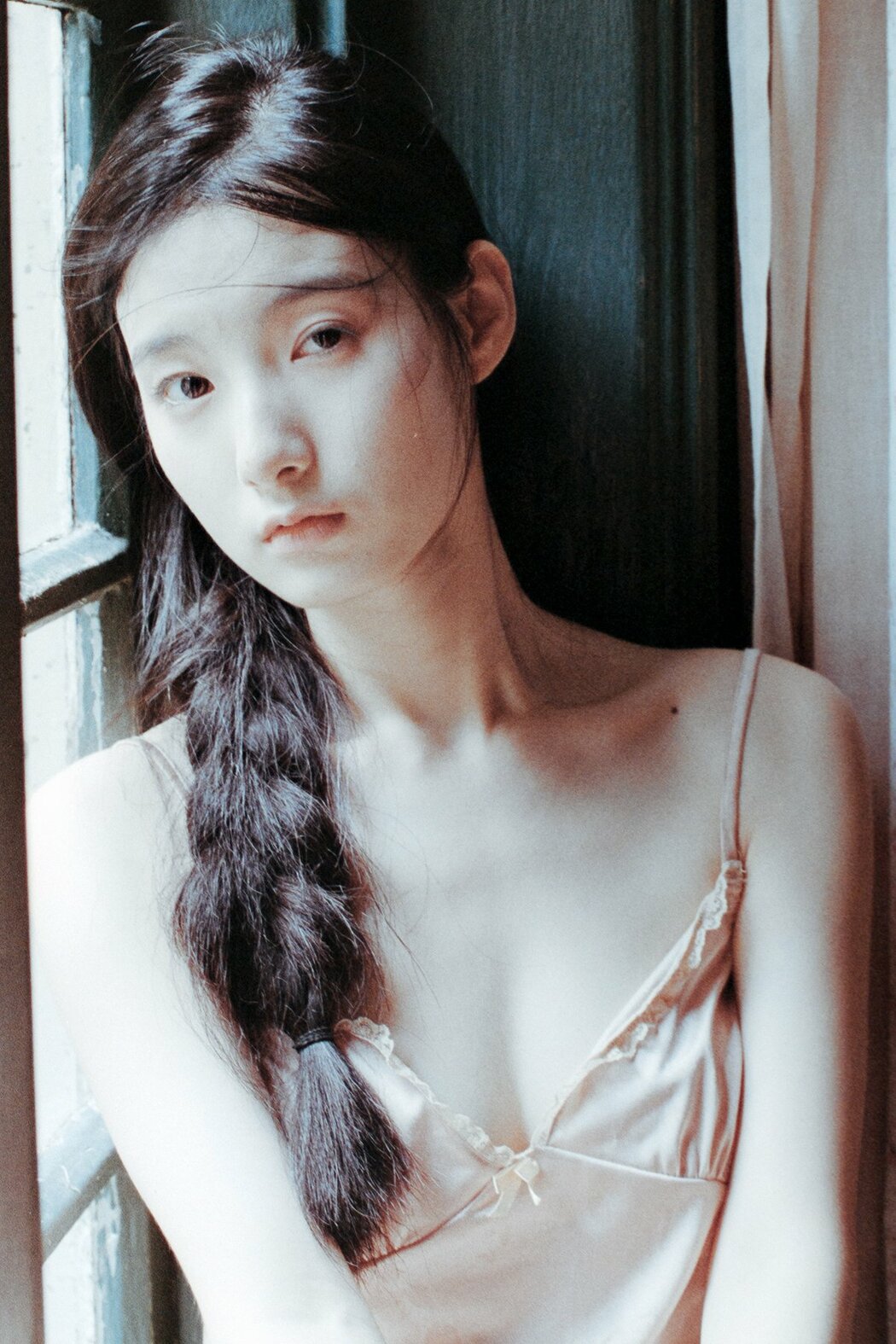 YiTuYu艺图语 Vol.9592 tree (15P) Cover Photo