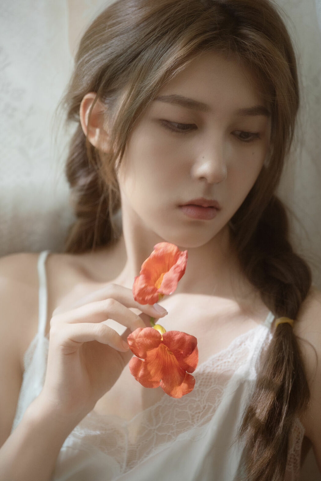 YiTuYu艺图语 Vol.9593 Xiao Yu (28P)