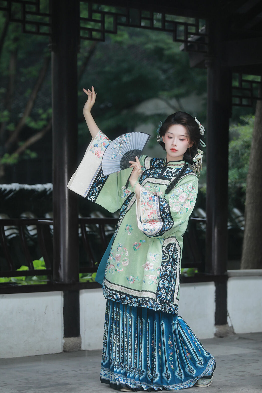 YiTuYu艺图语 Vol.9594 Miao Miao Jia De Xiao Yu Gan (29P)