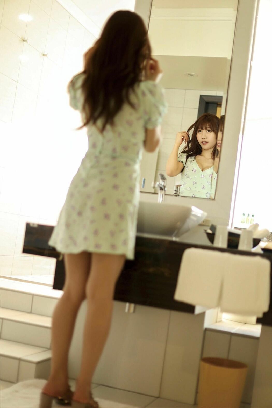 JP Karen Asahina 朝日奈かれん – Karen Dances Gracefully かれん 可憐に舞う Complete Part03 (51P)