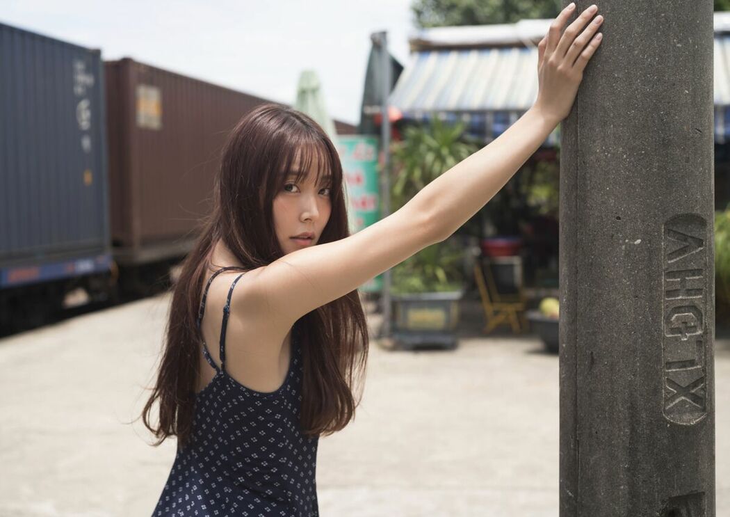 JP Miru Shiroma 白間美瑠 – 写真集 MERCI Another Edition Side A (113P)
