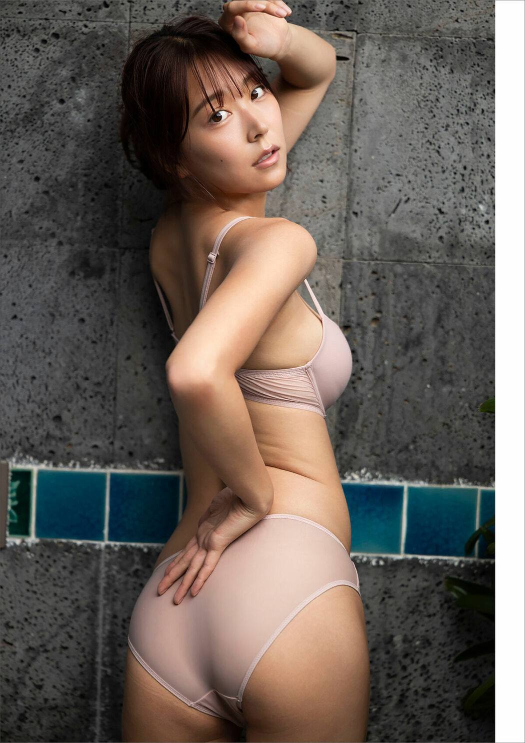 JP Miru Shiroma 白間美瑠 – 写真集 MERCI Another Edition Side A (113P)