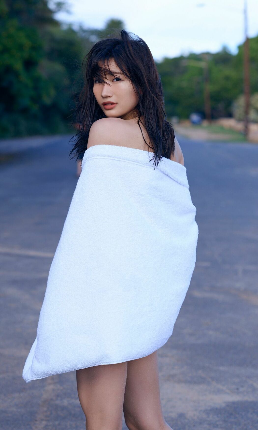 JP Yuka Ogura 小倉優香 – デジタル写真集 Yuka in Hawaii 週プレ PHOTO BOOK (63P)