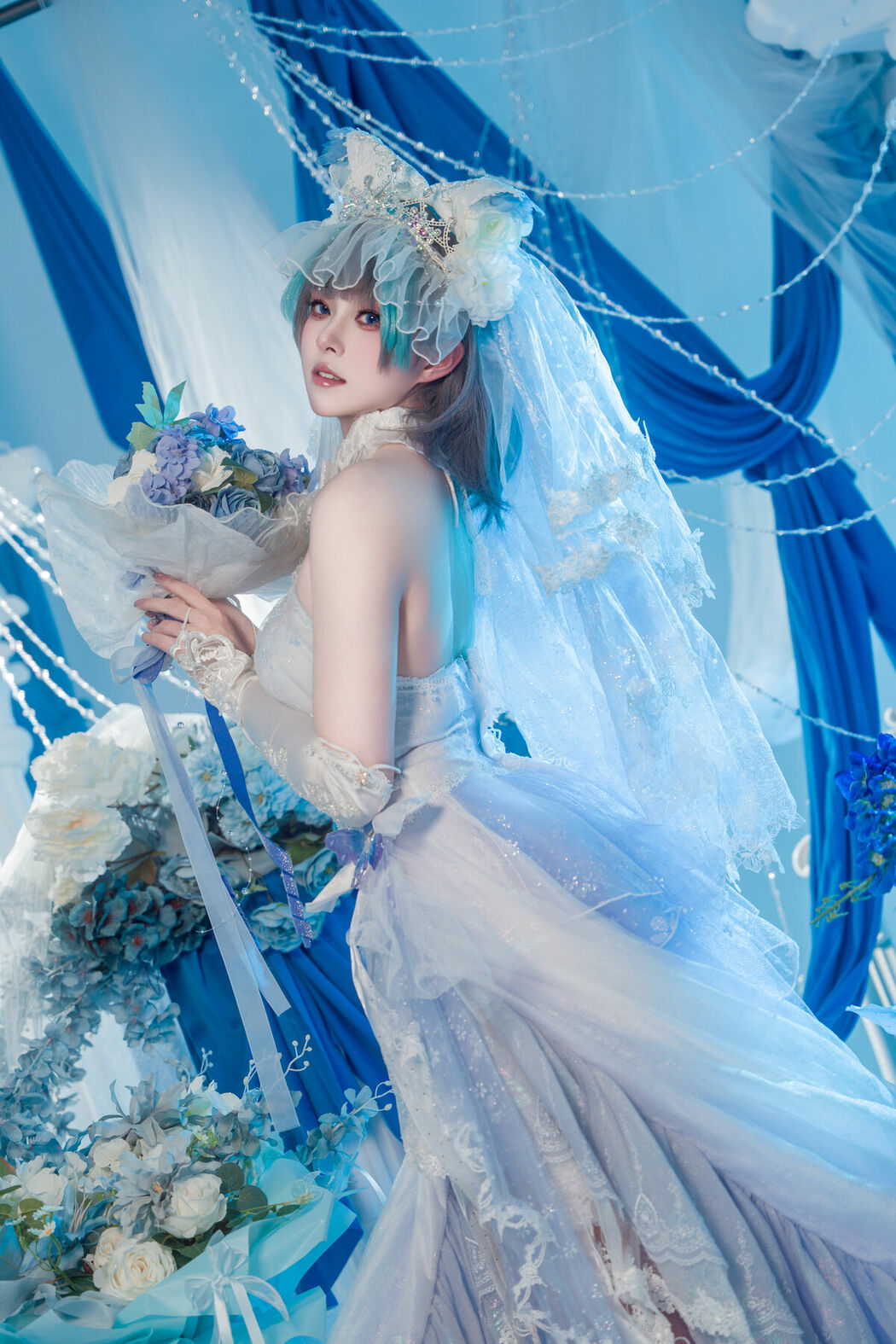 Coser@Natsuko夏夏子 – 碧蓝航线 柴郡婚纱 (71P)