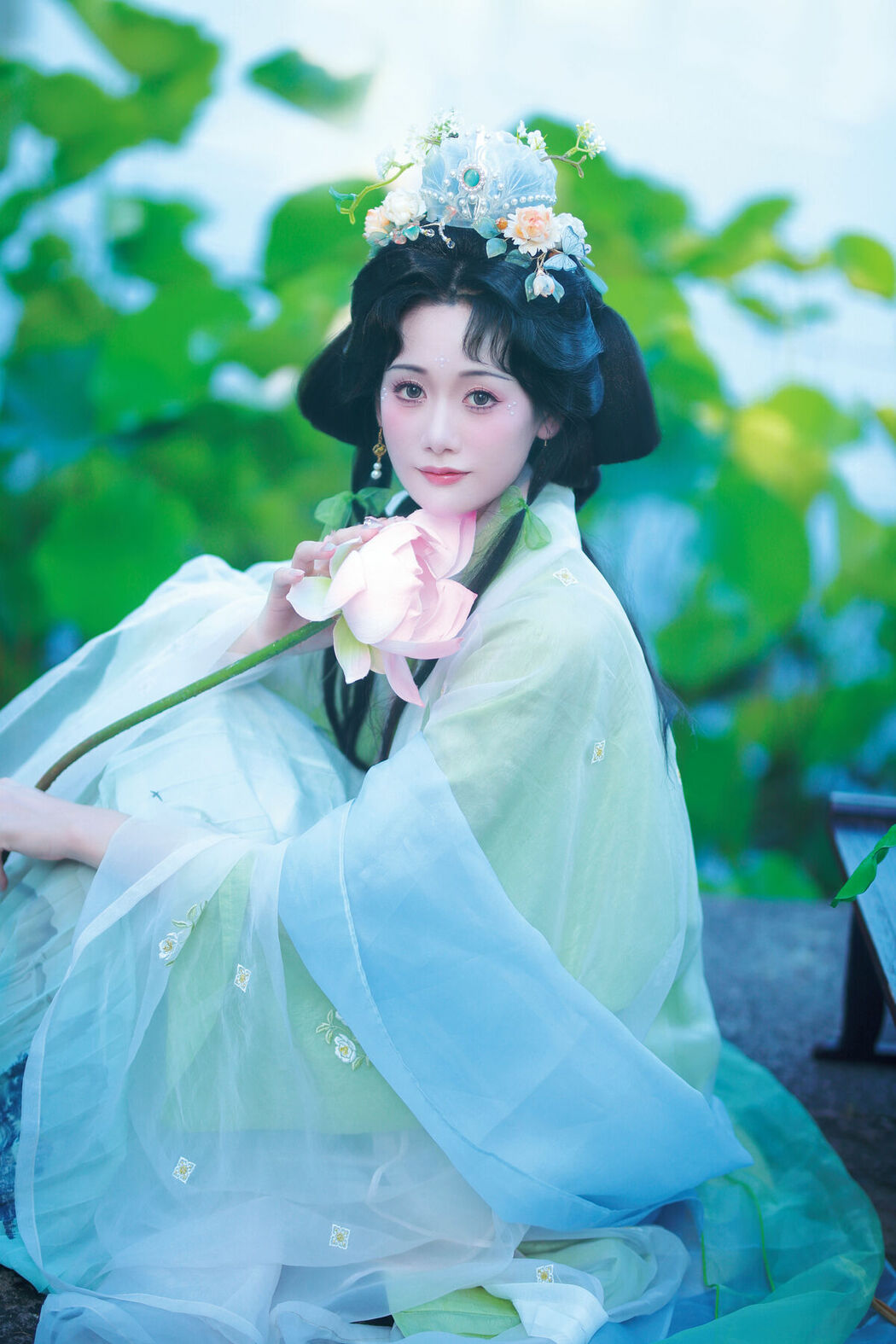 YiTuYu艺图语 Vol.9610 Yi Zhi Da Da Da Li Zi (18P)