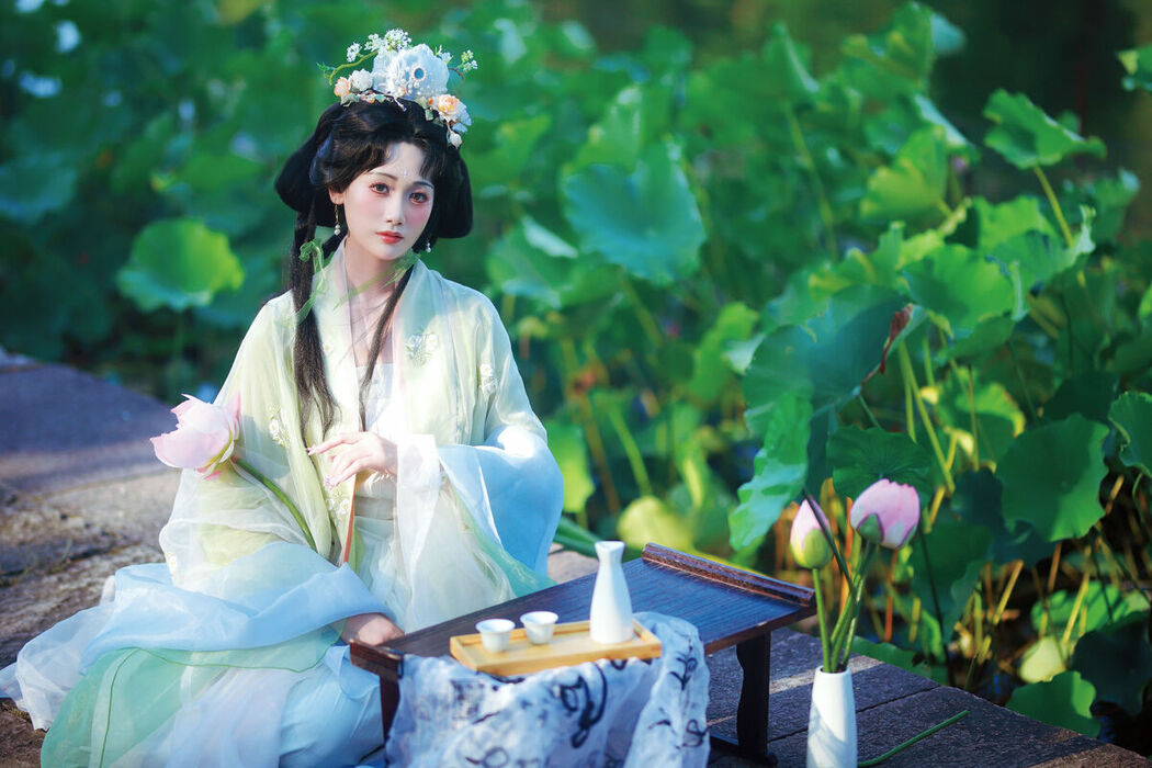 YiTuYu艺图语 Vol.9610 Yi Zhi Da Da Da Li Zi (18P)