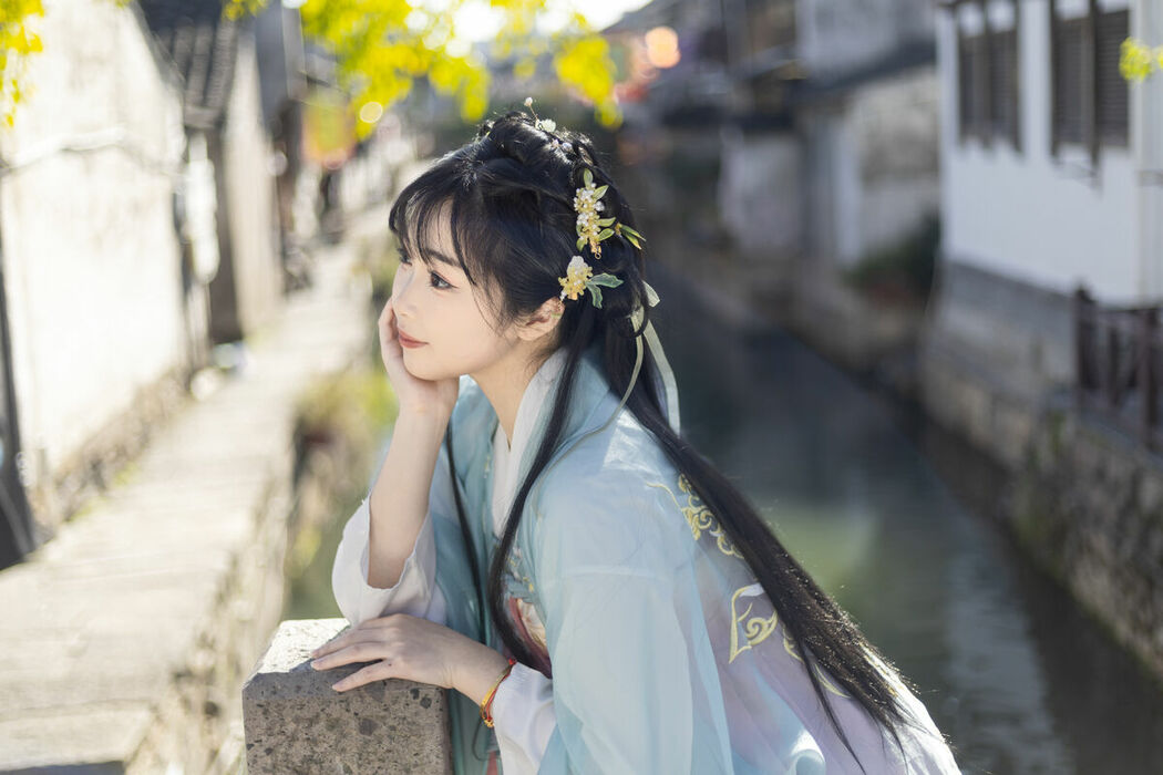 YiTuYu艺图语 Vol.9617 Qi Hu (36P)
