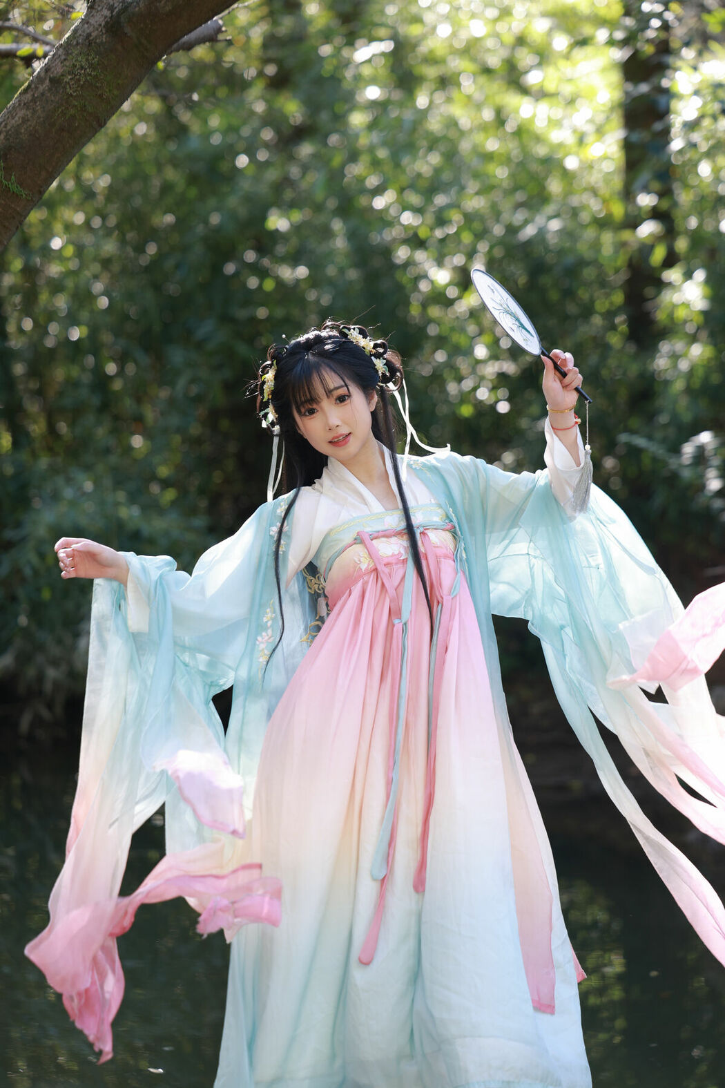 YiTuYu艺图语 Vol.9617 Qi Hu (36P)