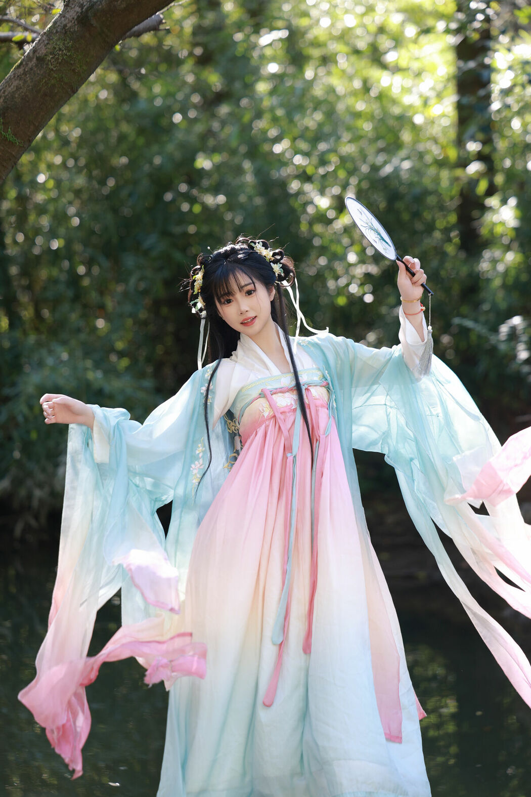YiTuYu艺图语 Vol.9617 Qi Hu (36P)