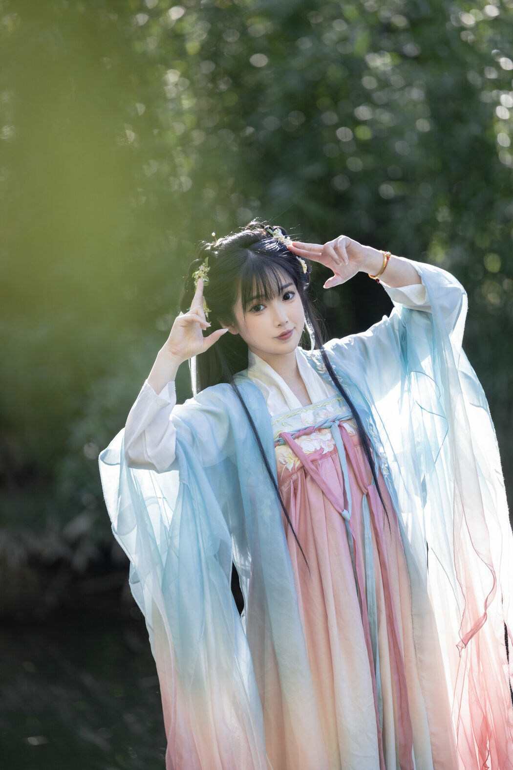 YiTuYu艺图语 Vol.9617 Qi Hu (36P)