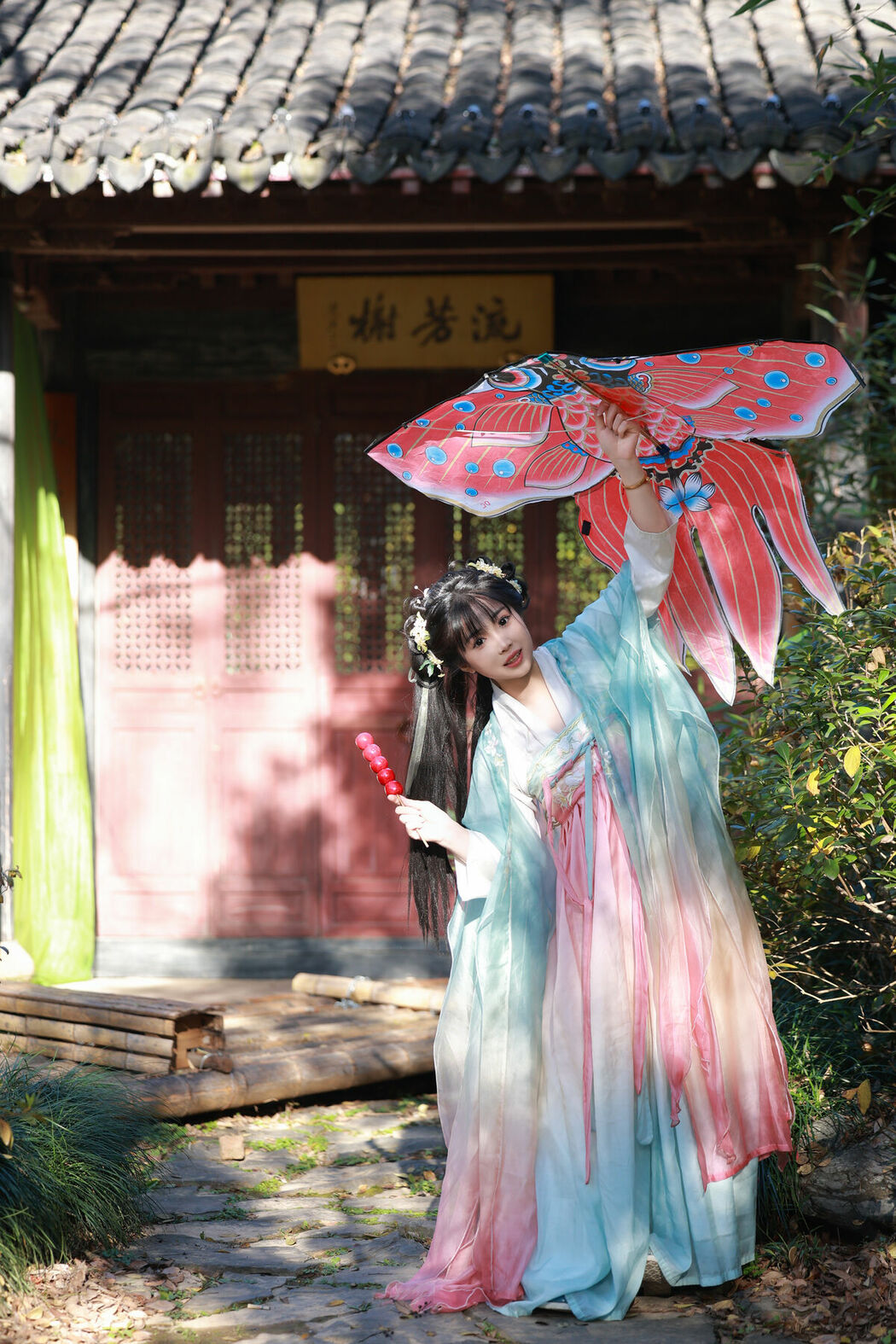 YiTuYu艺图语 Vol.9617 Qi Hu (36P)