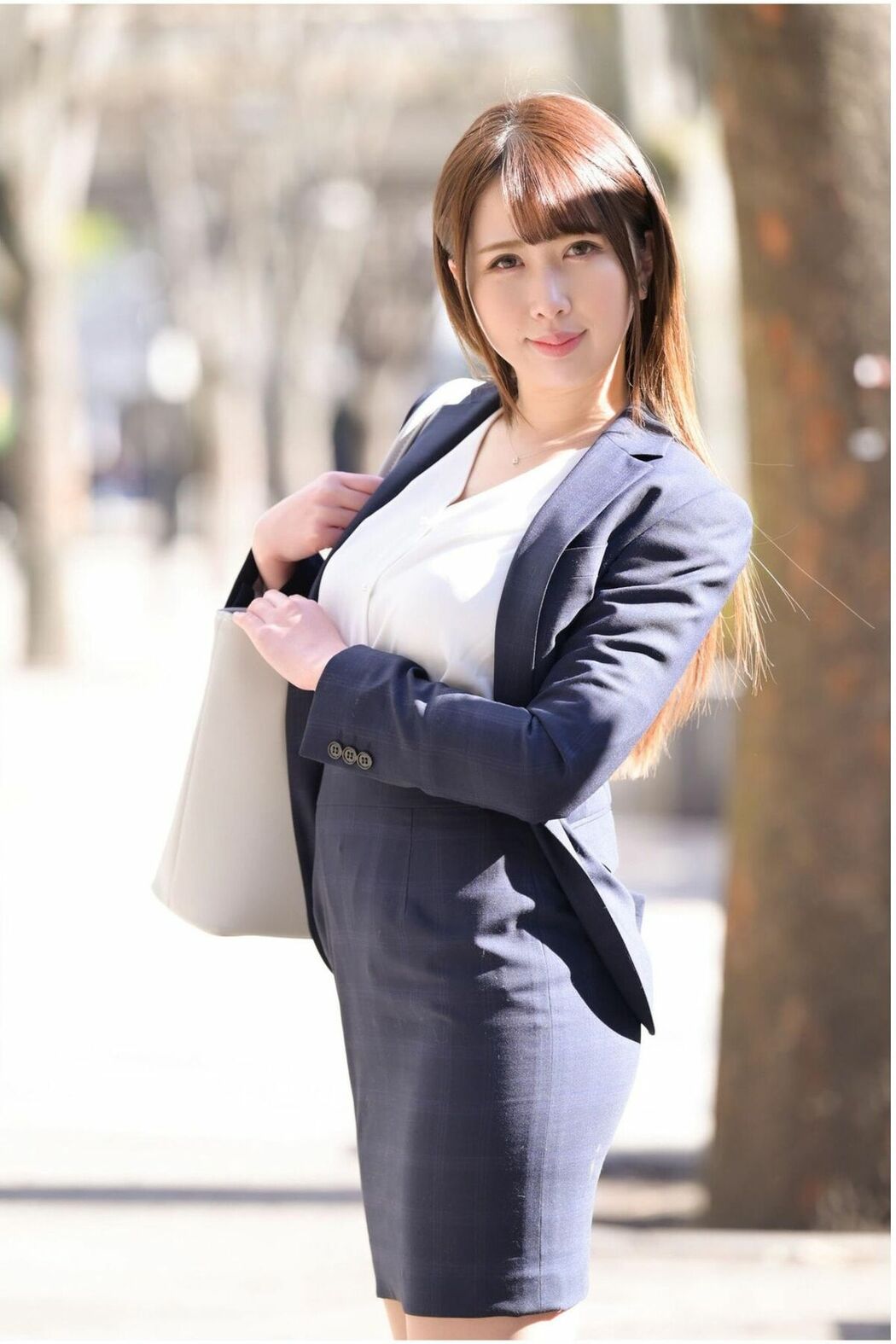 JP Takashiki Rua 高敷るあ – PRESTIGE DIGITAL BOOK SERIES 押しに弱すぎる従順なＦカップ乳ＯＬ (85P)